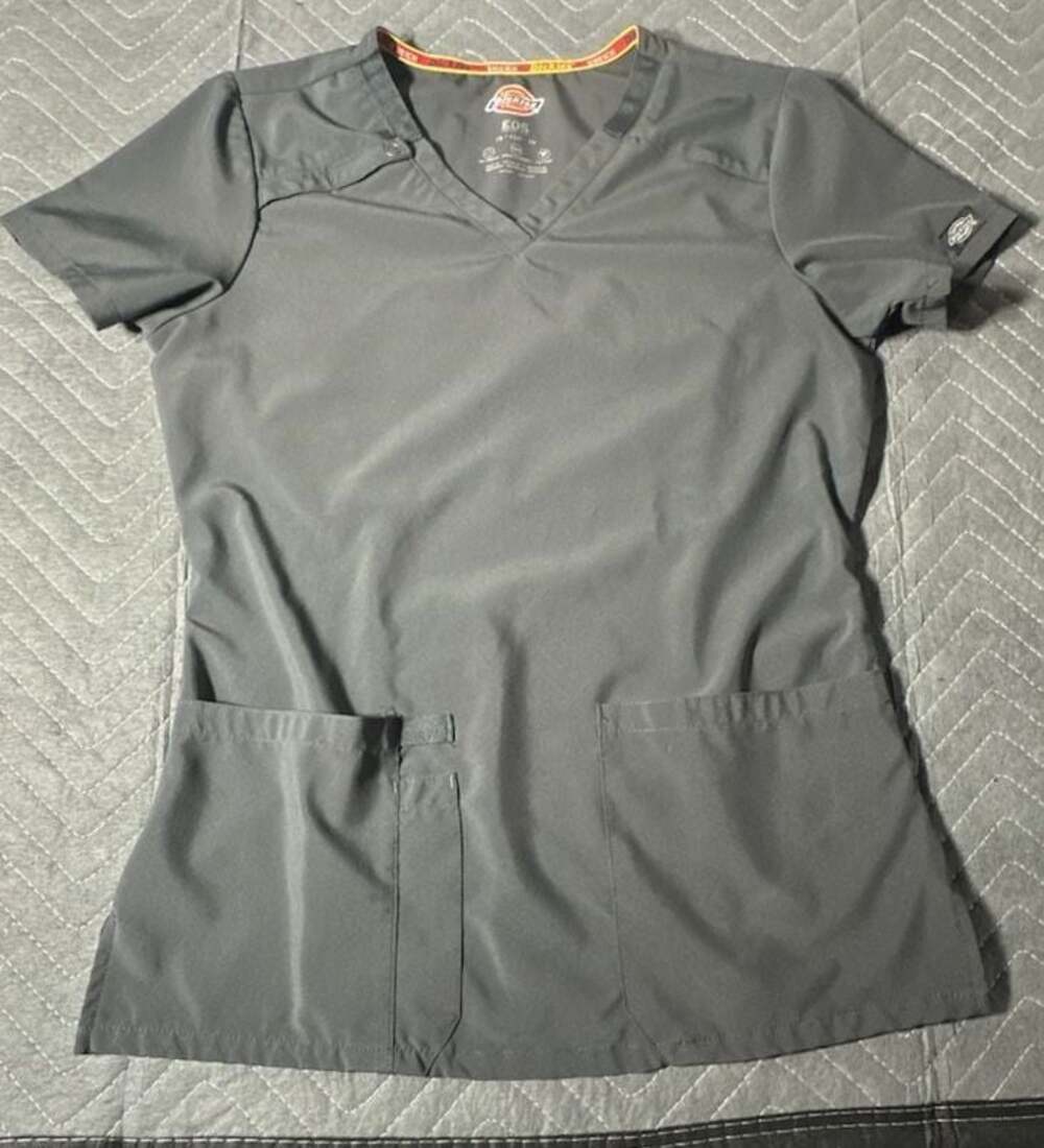 Women's EDS Signature V-Neck Scrub Top